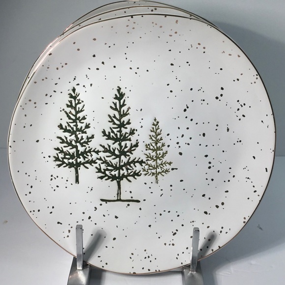 3 Dinner Plates Christmas Pine Tree  10”  Green & White Holiday Potter's Studio - Picture 2 of 6